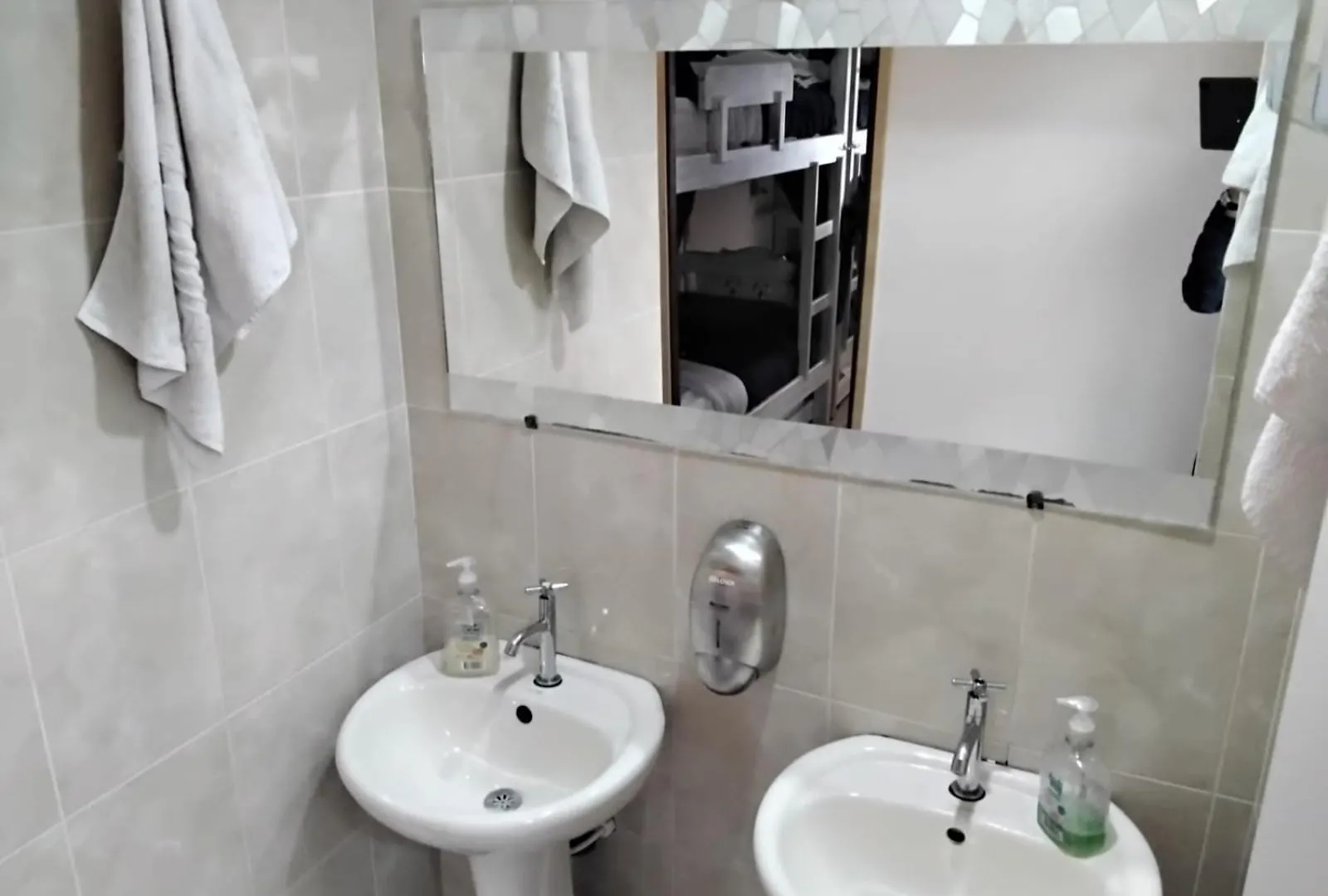 Usaquen Station Hostel 波哥大